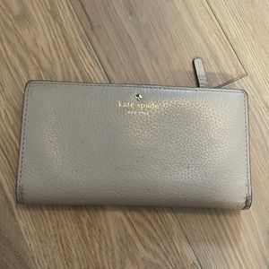 Kate spade bifold wallet leather